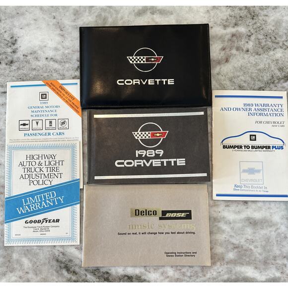 1989 Corvette Factory Original Owners Manual, Leather Case, Warranty Booklets - Picture 1 of 9